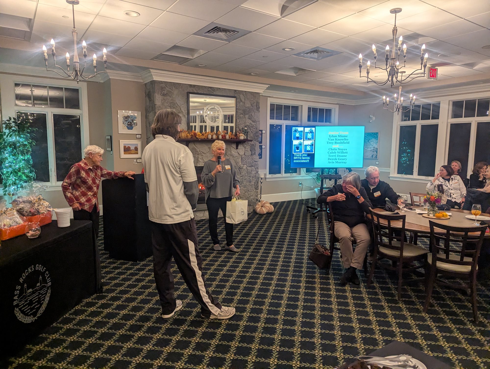 PXL_20251016_223543319